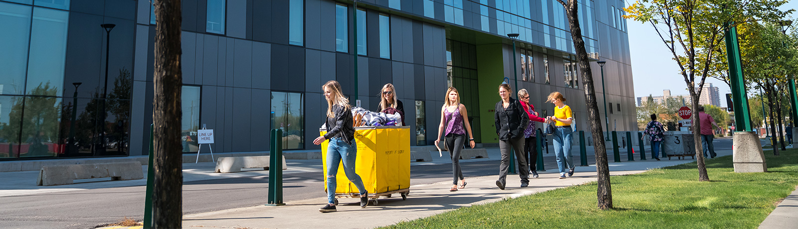 Students moving out of residence